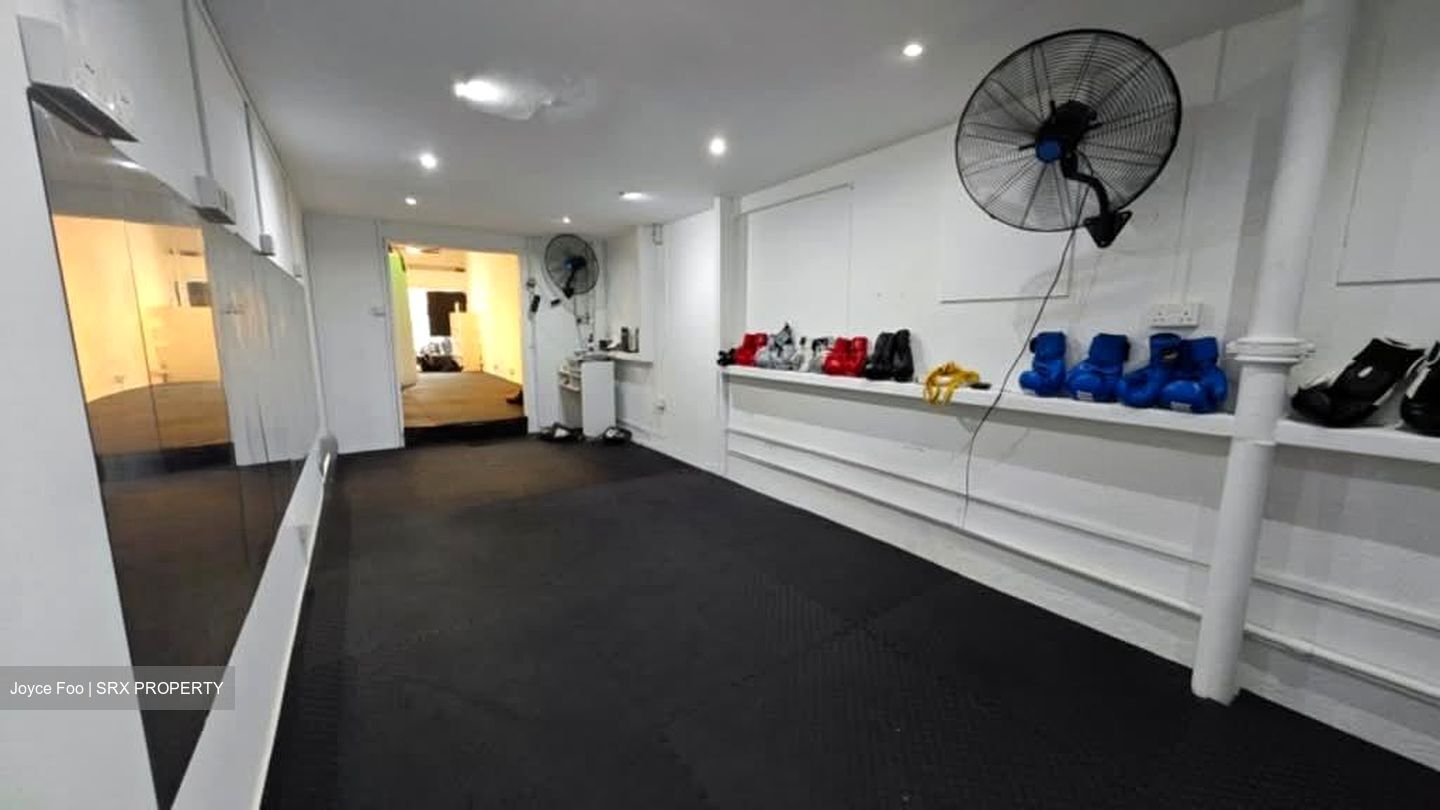 Sembawang Park (D27), Shop House #551522421
